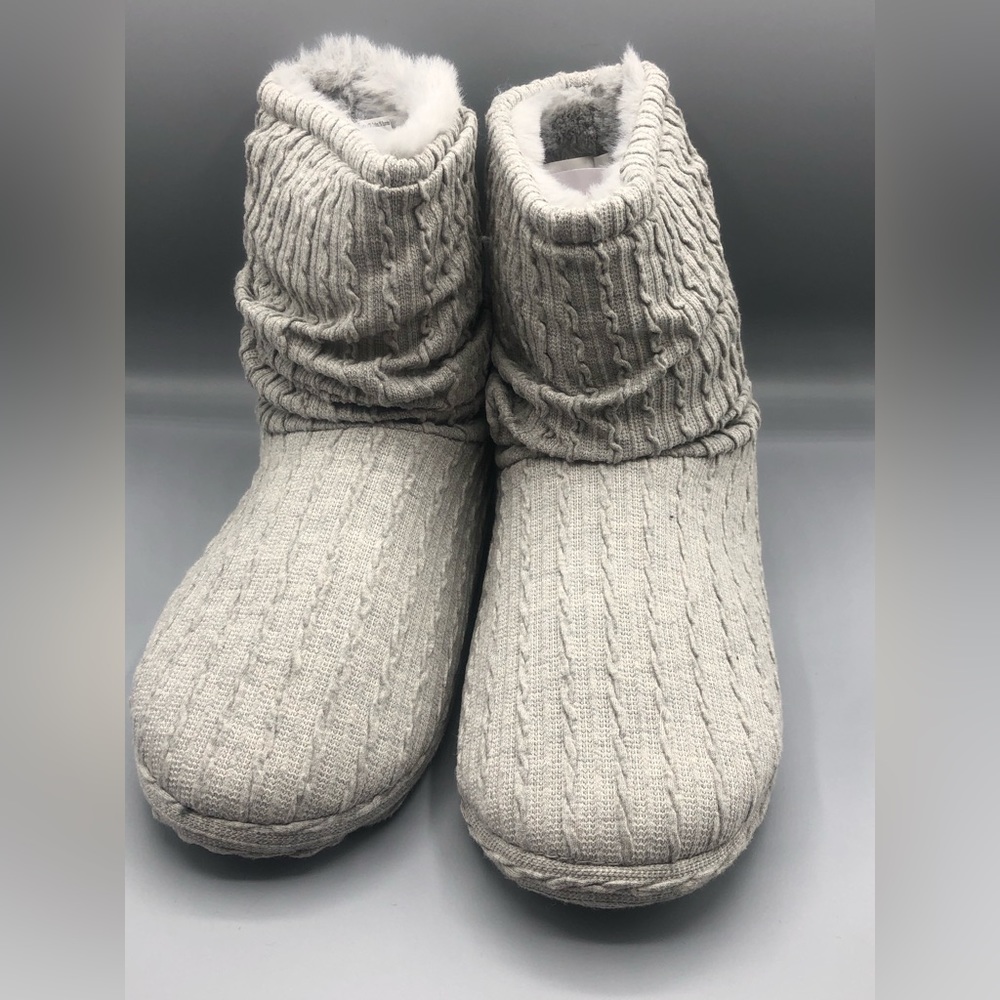 Women’s Charter club slipper booties gray!